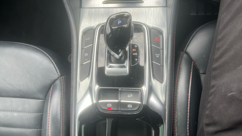 MG Hs 1.5 T-GDI Exclusive 5dr DCT Petrol Hatchback